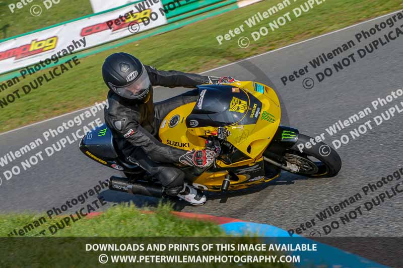 PJM Wedding Photography;enduro digital images;event digital images;eventdigitalimages;mallory park;mallory park photographs;mallory park trackday;mallory park trackday photographs;no limits trackdays;peter wileman photography;racing digital images;trackday digital images;trackday photos
